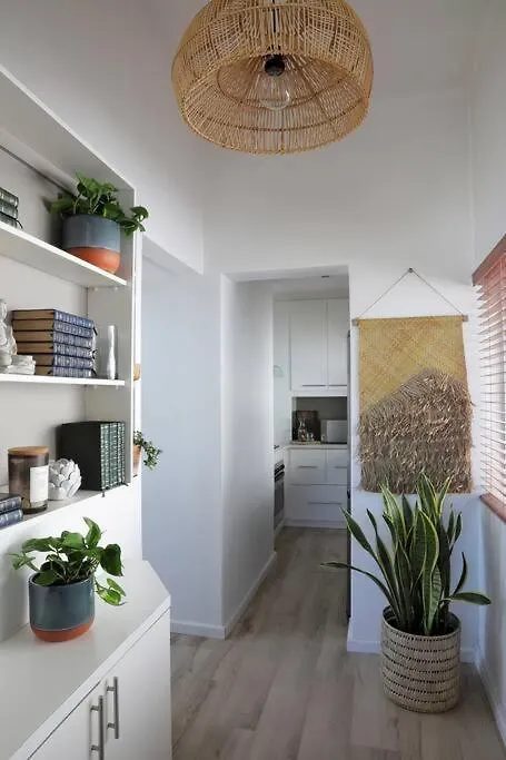 Cozy Studio Apartment - Number 4705 Cape Town